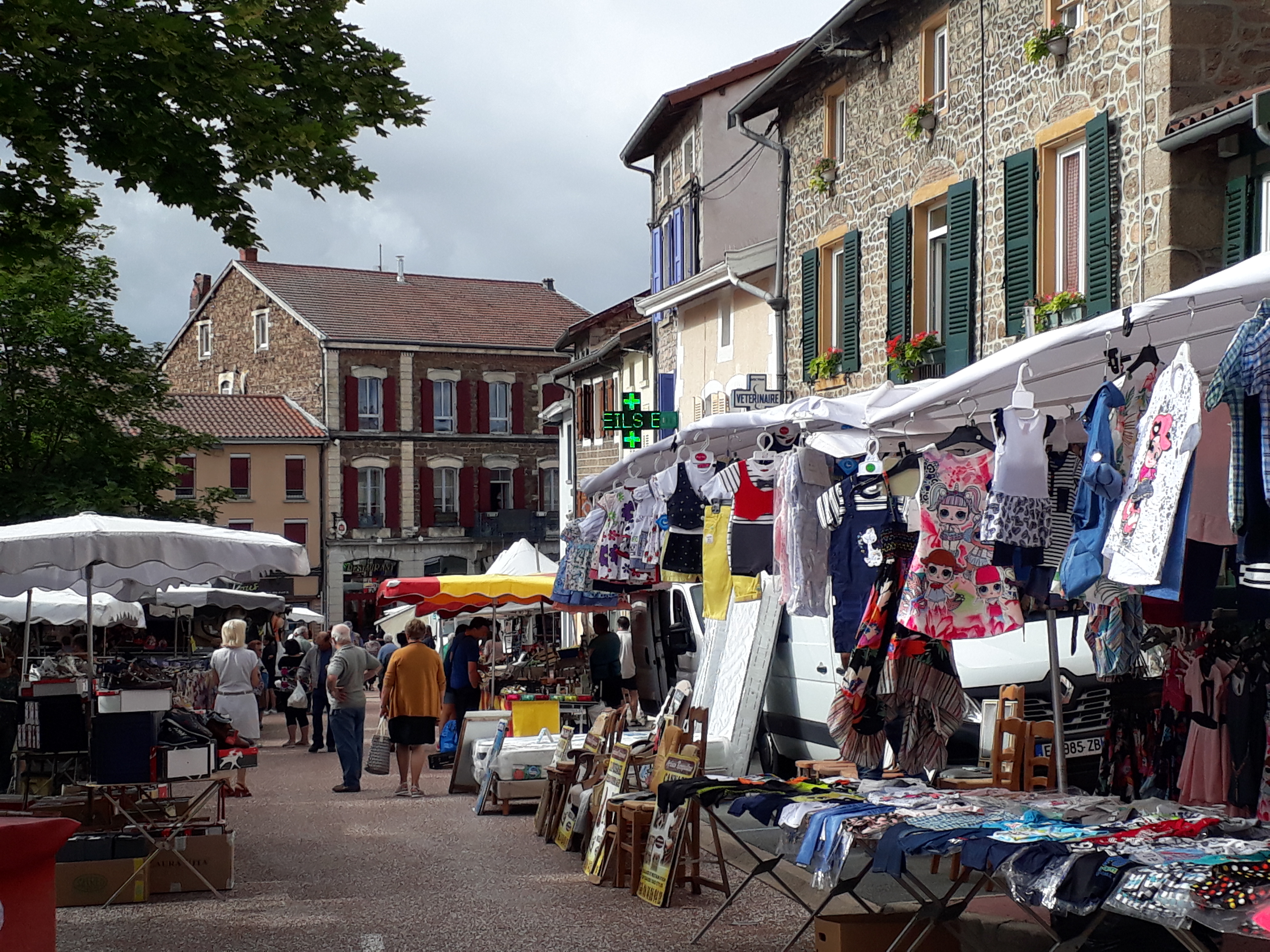 Marché de Saint Laurent de Chamousset